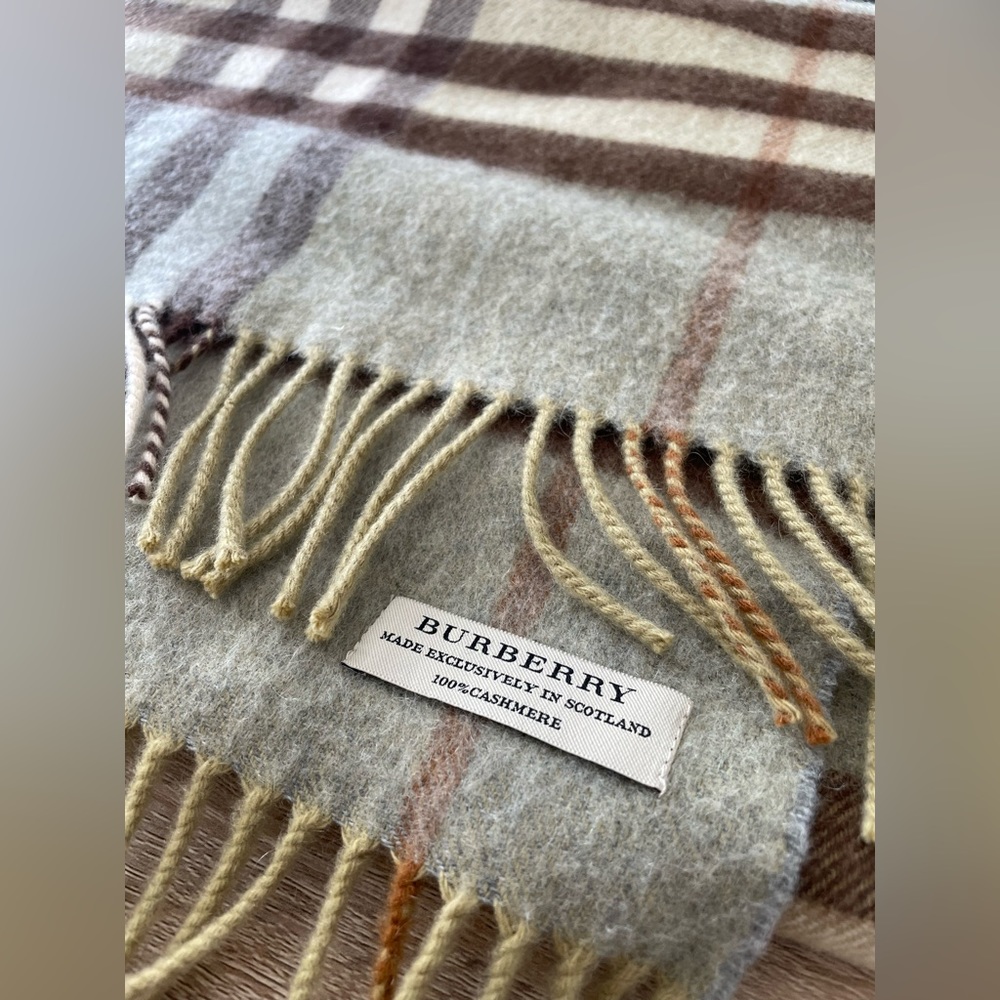 Sage green Burberry 100% cashmere scarf